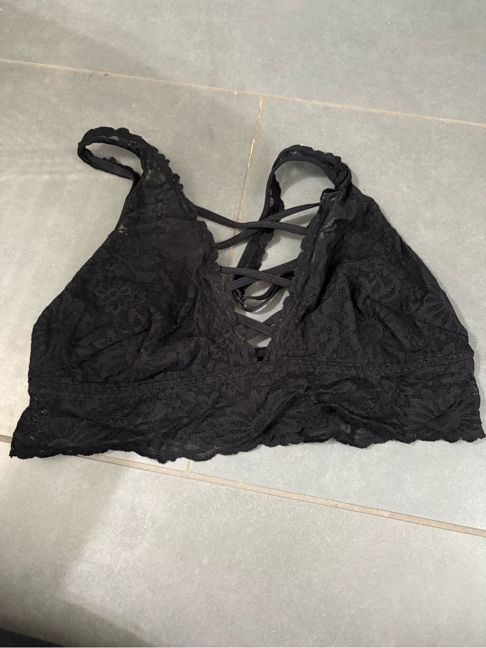 PINK Victoria's Secret Black Lace Crisscross Bralette